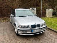 Gebraucht BMW 320 1999 Grau Limousine