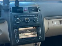 Gebraucht VW Touran Highline 140 PS (102 kW) 2012 Braun Van / Kleinbus