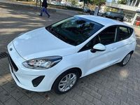 Gebraucht Ford Fiesta Cool & Connect 95 PS (69 kW) 2020 Weiß Kleinwagen