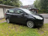 Gebraucht Ford B-MAX 101 PS (74 kW) 2013 Schwarz Van / Kleinbus