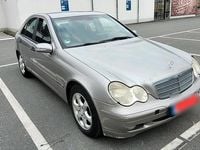 Gebraucht Mercedes C220 140 PS (102 kW) 2003 Grau Limousine