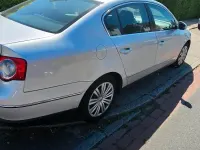 Second-hand VW Passat 140 CP (102 kW) 2008 Argintiu Berlinǎ