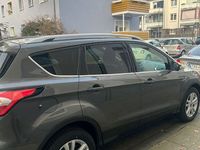 Gebraucht Ford Kuga Titanium 150 PS (110 kW) 2018 Grau SUV