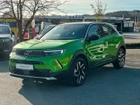 Gebraucht Opel Mokka-e Elegance 100 kW (136 PS) 2022 Matcha green/ikone gruen SUV