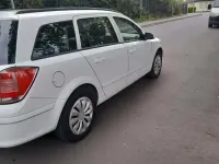 Gebraucht Opel Astra 101 PS (74 kW) 2006 Weiß Kombi