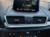 Gebraucht Mazda 3 122 PS (89 kW) 2018 Blau Limousine
