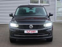 Gebraucht VW Tiguan Active 150 PS (110 kW) 2023 Schwarz SUV