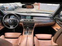 Gebraucht BMW 750L 449 PS (330 kW) 2010 Schwarz Limousine