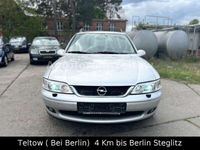 gebraucht Opel Vectra 1.6 16V*5-Gang2-Hand*Xenon*AHK*Klimaautom