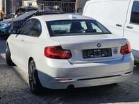 Gebraucht BMW 218 Sport Line 136 PS (100 kW) 2016 Mineralweiss Coupé