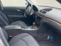 Gebraucht Mercedes E220 150 PS (110 kW) 2003 Limousine