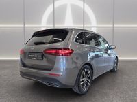 Gebraucht Mercedes B220 Advanced 190 PS (139 kW) 2024 Grau Van / Kleinbus