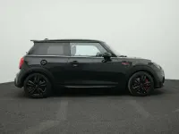 Gebraucht Mini John Cooper Works 231 PS (169 kW) 2024 Grün Kleinwagen