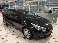Gebraucht Kia Ceed 128 PS (94 kW) 2014 Schwarz Kleinwagen