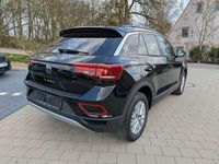 Gebraucht VW T-Roc Life 150 PS (110 kW) 2025 Deep black perleffekt SUV