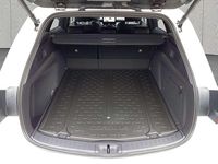 Neu Toyota Corolla 178 PS (130 kW) 2025 Schneeweiß Kombi