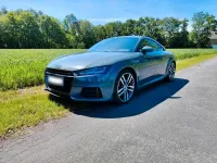Gebraucht Audi TT Comfort 184 PS (135 kW) 2016 Grau Coupé