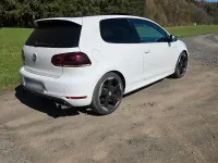 Second-hand VW Golf VI Edition 235 CP (172 kW) 2011 Alb Hatchback