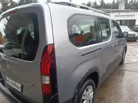 Gebraucht Peugeot Rifter 131 PS (96 kW) 2019 Silber Van / Kleinbus