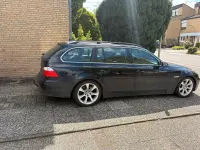 Gebraucht BMW 525 170 PS (125 kW) 2004 Blau Kombi