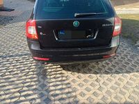 Gebraucht Skoda Octavia Ambiente 160 PS (117 kW) 2012 Schwarz Kombi