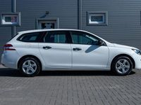 Gebraucht Peugeot 308 Access 110 PS (80 kW) 2014 Lack weiss banquise/deckende l Kombi