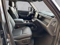 Gebraucht Land Rover Defender HSE Dynamic 304 PS (223 kW) 2025 Carpathian grey SUV