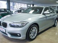 gebraucht BMW 118 i Automatik Navi Schiebedach 1.Hand PDC AHK