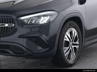 Gebraucht Mercedes GLA180 Night 136 PS (100 kW) 2025 lack kosmosschwarz SUV
