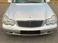 Gebraucht Mercedes C200 Elegance 116 PS (85 kW) 2002 Silber Limousine