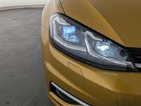 Gebraucht VW Golf VII Join 150 PS (110 kW) 2018 Kurkumagelb Limousine