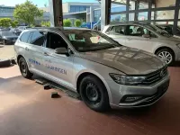 Gebraucht VW Passat 150 PS (110 kW) 2022 Silber Kombi