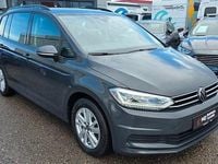 Gebraucht VW Touran 150 PS (110 kW) 2023 Grau Van / Kleinbus