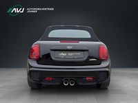 Gebraucht Mini John Cooper Works Cabriolet Chili 231 PS (169 kW) 2019 Midnight black Cabrio