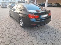 Second-hand BMW 320 Efficient Dynamics 163 CP (119 kW) 2015 Negru Berlinǎ