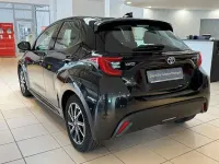 Gebraucht Toyota Yaris Basis 116 PS (85 kW) 2022 Mysticschwarz mica Kleinwagen