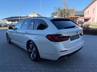 Gebraucht BMW 520 190 PS (139 kW) 2021 Weiß Kombi