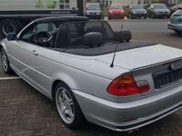 Gebraucht BMW 323 Cabriolet 170 PS (125 kW) 2000 Silber Cabrio