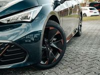 Gebraucht Cupra Born Basis 150 kW (204 PS) 2024 Blau Kleinwagen