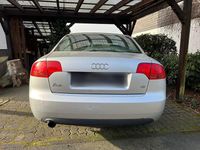 Gebraucht Audi A4 102 PS (75 kW) 2005 Silber Limousine