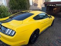 Gebraucht Ford Mustang GT 421 PS (309 kW) 2017 Gelb Coupé