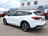 Gebraucht Ford Focus Active X 155 PS (114 kW) 2024 Weiß Limousine