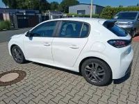 Gebraucht Peugeot 208 Active 75 PS (55 kW) 2021 Lack weiss banquise/typ aussen Kleinwagen