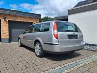 Gebraucht Ford Mondeo Titanium X 131 PS (96 kW) 2003 Silber Kombi