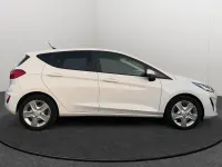 Gebraucht Ford Fiesta Cool & Connect 101 PS (74 kW) 2020 Weiß Limousine