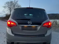 Używany Opel Meriva 110 KM (80 kW) 2013 Srebrny Minivan