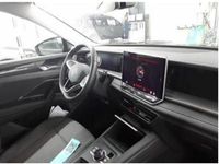 Gebraucht VW Tayron Life 150 PS (110 kW) 2025 Oyster silver SUV