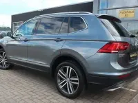 Gebraucht VW Tiguan Allspace 150 PS (110 kW) 2019 Grau SUV