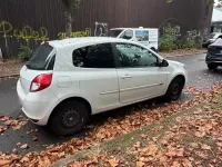 Gebraucht Renault Clio 75 PS (55 kW) 2012 Kleinwagen