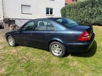 Gebraucht Mercedes E280 Classic 190 PS (139 kW) 2006 Blau Limousine